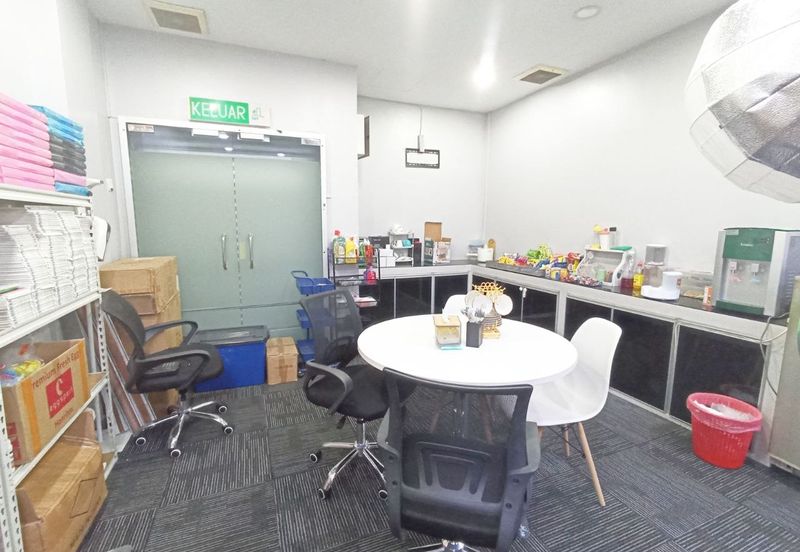 Worldwide Business Park