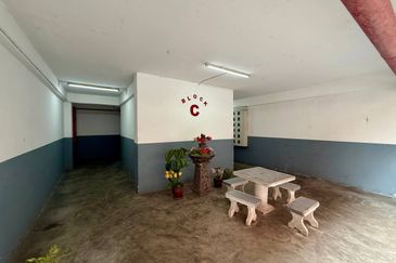 Golden Villa Apartment