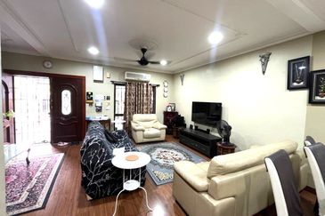 Seksyen 11, Kota Damansara