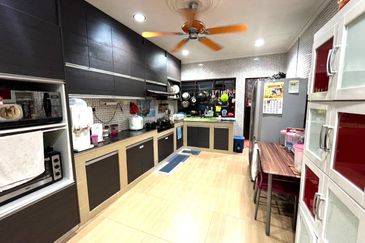 Seksyen 11, Kota Damansara