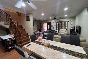 Seksyen 11, Kota Damansara