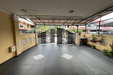 Seksyen 11, Kota Damansara