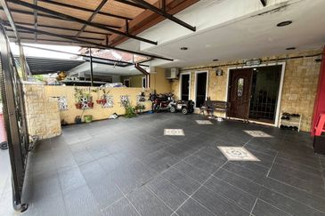 Seksyen 11, Kota Damansara