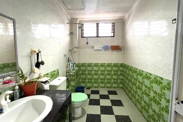 Seksyen 11, Kota Damansara