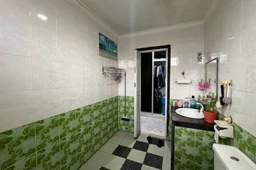 Seksyen 11, Kota Damansara