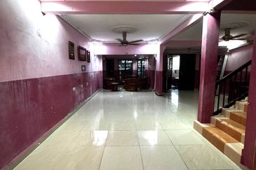 Taman Desa Keramat AU2