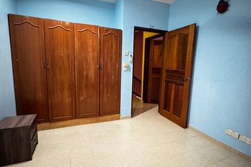 Taman Desa Keramat AU2