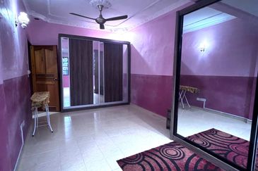 Taman Desa Keramat AU2