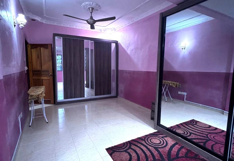 Taman Desa Keramat AU2