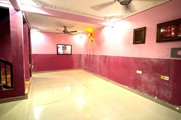 Taman Desa Keramat AU2