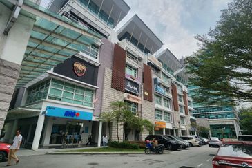 Laman Seri Business Park