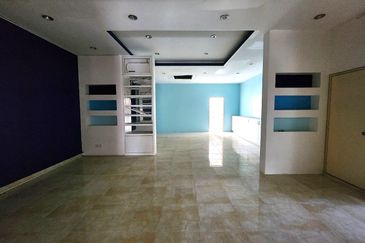 Laman Seri Business Park