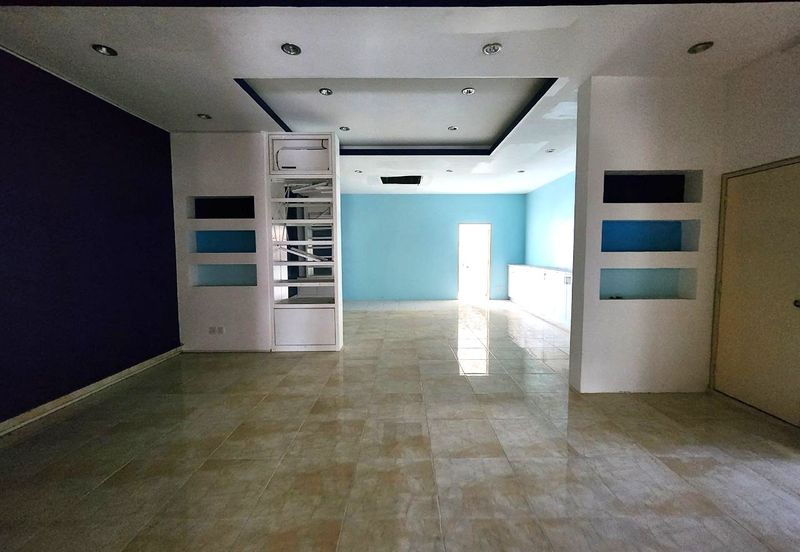 Laman Seri Business Park