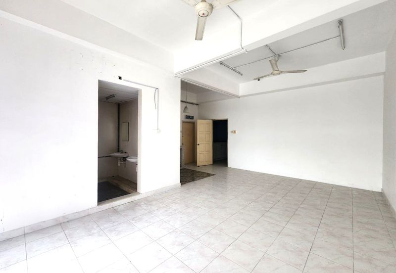 Laman Seri Business Park