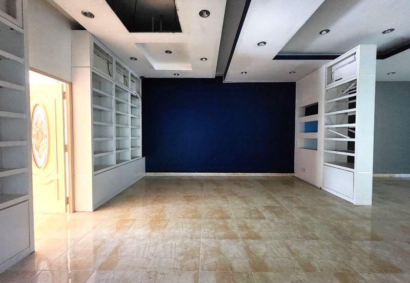 Laman Seri Business Park