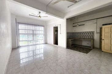 Laman Seri Business Park