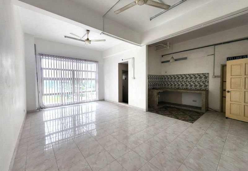 Laman Seri Business Park