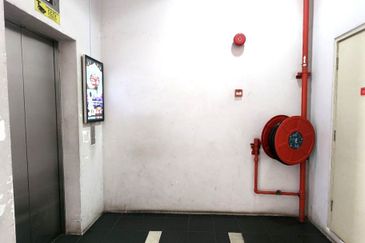 Laman Seri Business Park