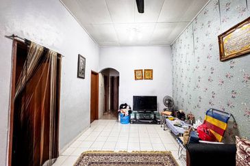 Kota Puteri, Batu Arang