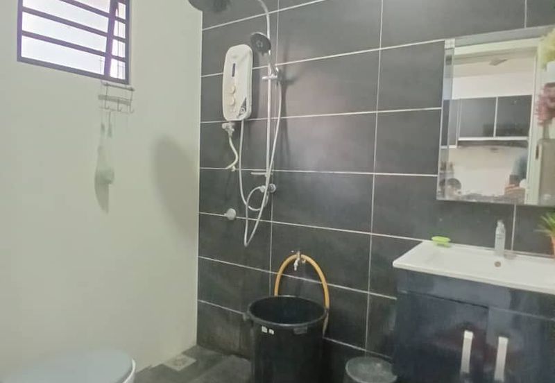 Taman Tamu Hillpark (Seksyen 4)