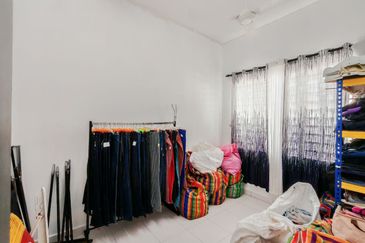 Taman Tamu Hillpark (Seksyen 4)