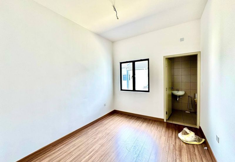 Casira 3 @ Bandar Bukit Raja *