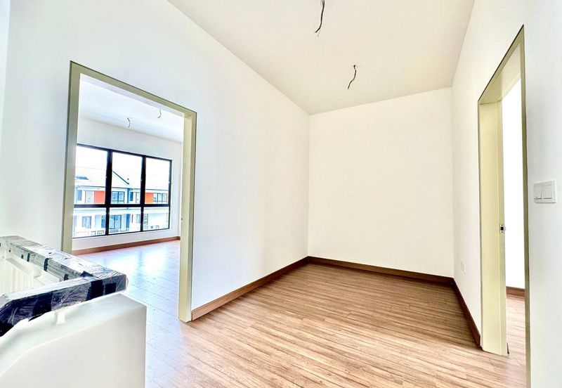 Casira 3 @ Bandar Bukit Raja *