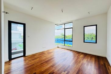 Broadleaf Residences, Hometree