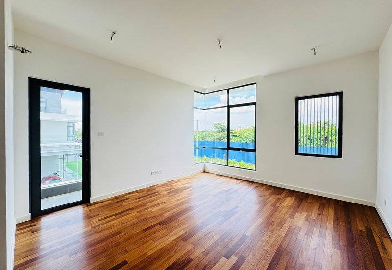 Broadleaf Residences, Hometree