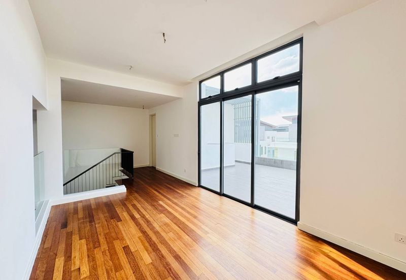 Broadleaf Residences, Hometree