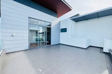 Broadleaf Residences, Hometree