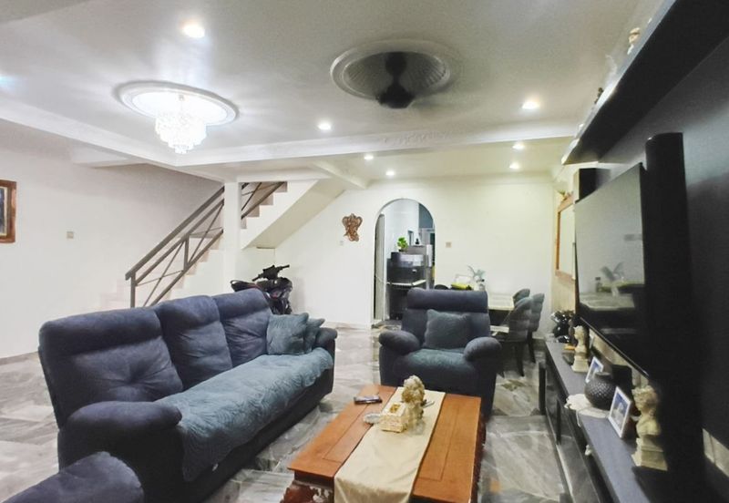 Taman Dato Hormat, Telok Panglima Garang