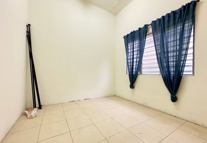 Taman Desa Bukit Permata *