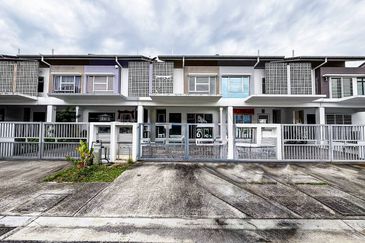 Penduline @ Bandar Rimbayu