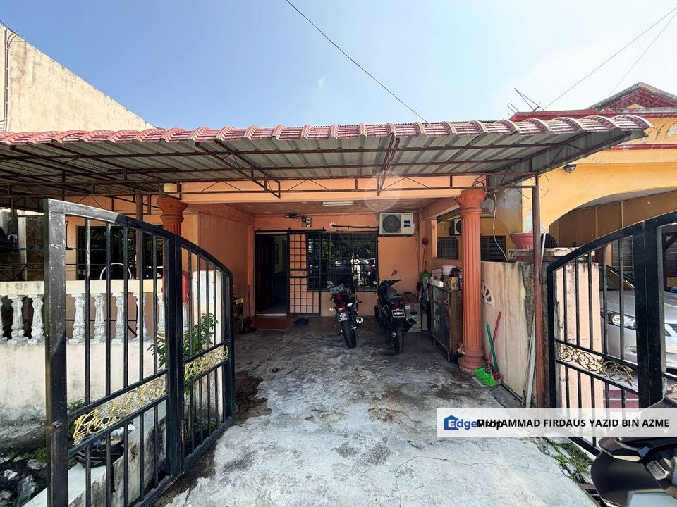 SEKSYEN 18 SHAH ALAM | Fully Renovated Double Storey Terrace Jalan Rotan Semut, Selangor, Shah Alam
