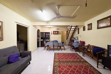 Seksyen 18, Shah Alam