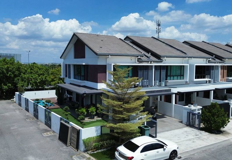 ATHIRA, Bandar Bukit Raja