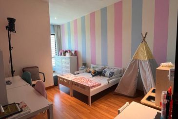 ATHIRA, Bandar Bukit Raja