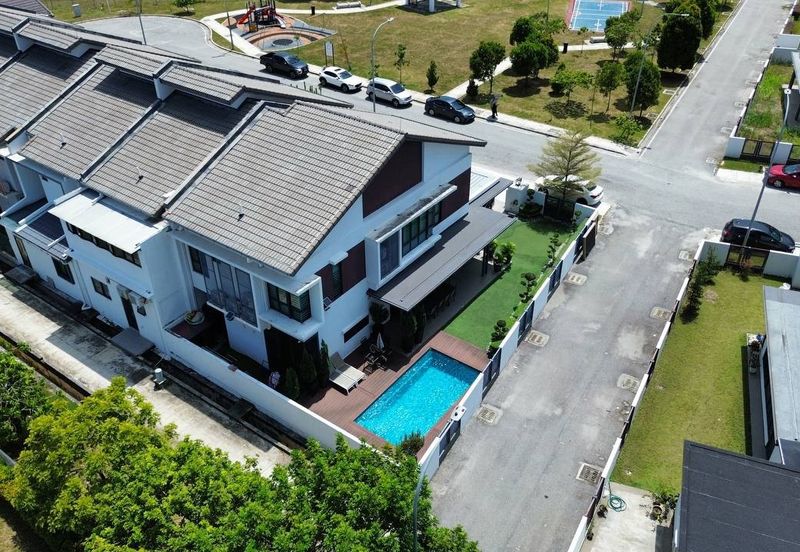 ATHIRA, Bandar Bukit Raja