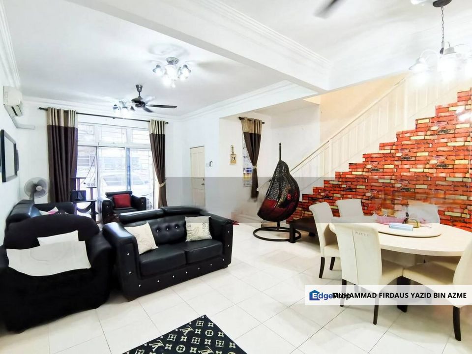 Fully Renovated Double Storey Terrace at Puteri Sofea, Kota Puteri Batu Arang, Selangor, Batu Arang