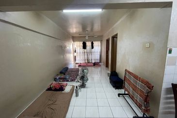 Pangsapuri Perdana, Seksyen 13