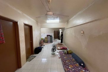 Pangsapuri Perdana, Seksyen 13