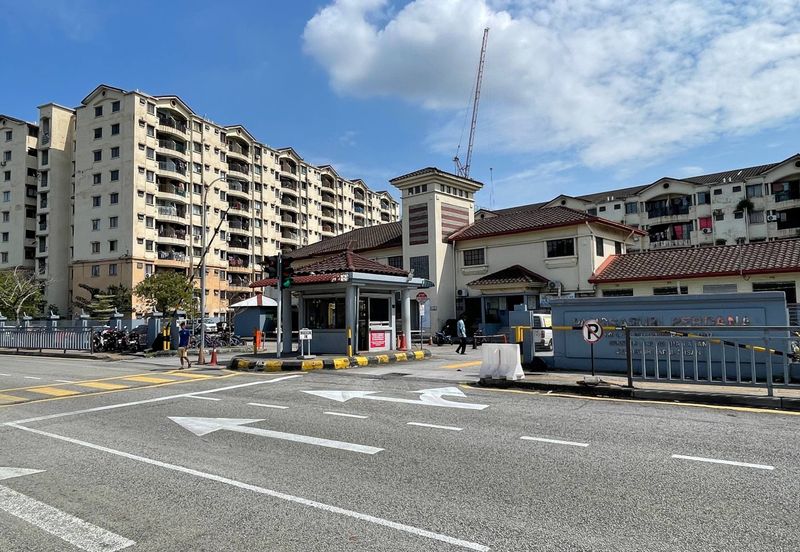 Pangsapuri Perdana, Seksyen 13