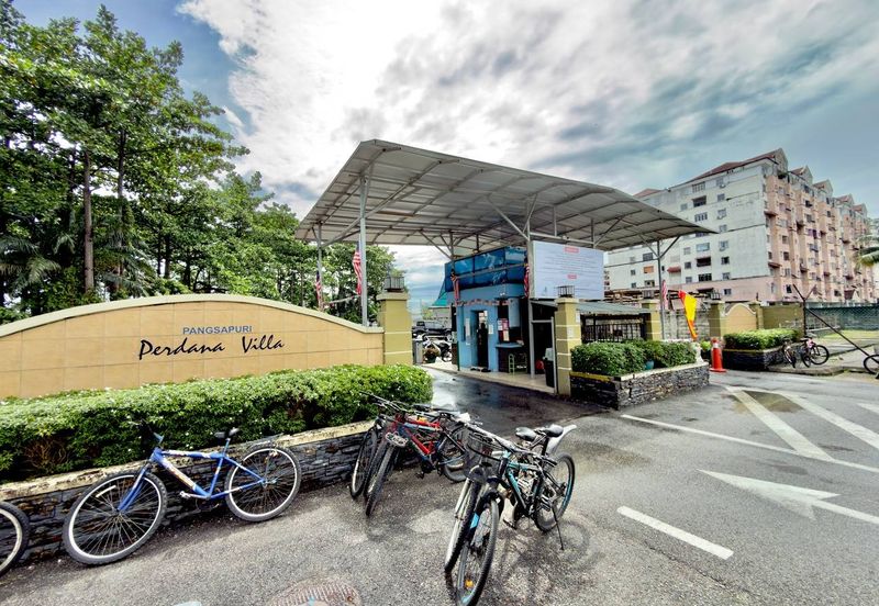 Perdana Villa