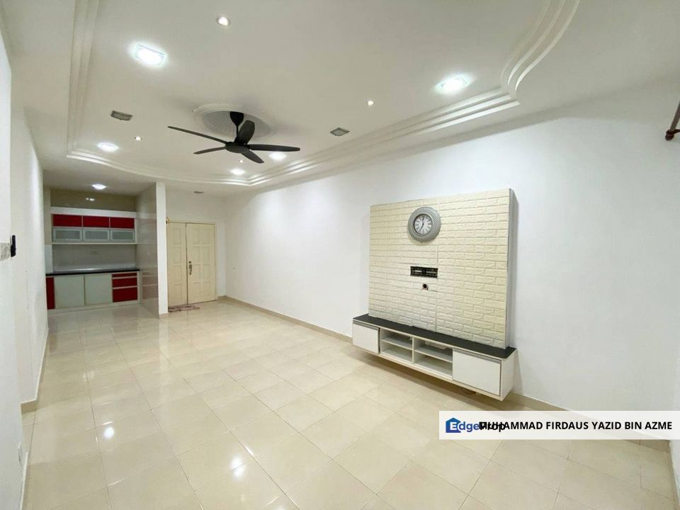 SEKSYEN 7 SHAH ALAM | Ground Floor Kristal Heights Condo 2 Car Park, Selangor, Shah Alam