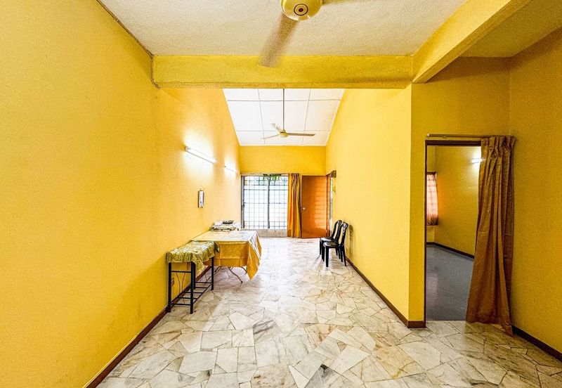 Taman Kinrara Seksyen 1