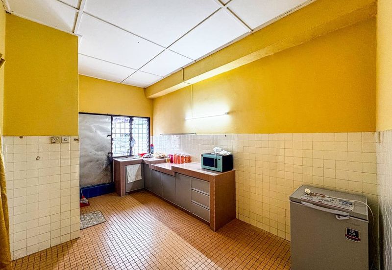 Taman Kinrara Seksyen 1