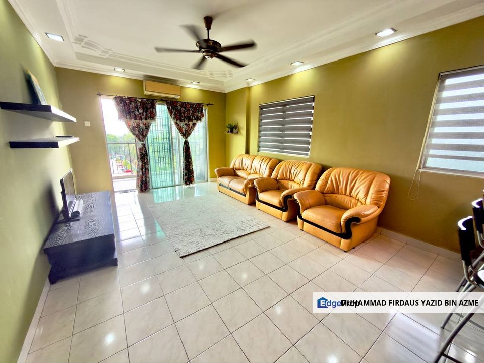 SEKSYEN 22 SHAH ALAM | Corner Renovated Indahria Apartment, Selangor, Shah Alam