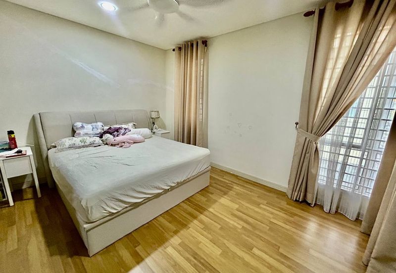 Seksyen 4, Shah Alam