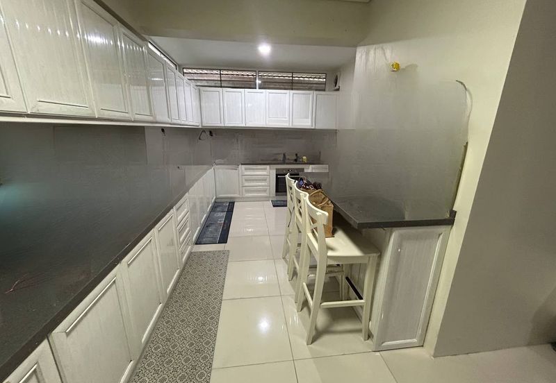 Seksyen 4, Shah Alam